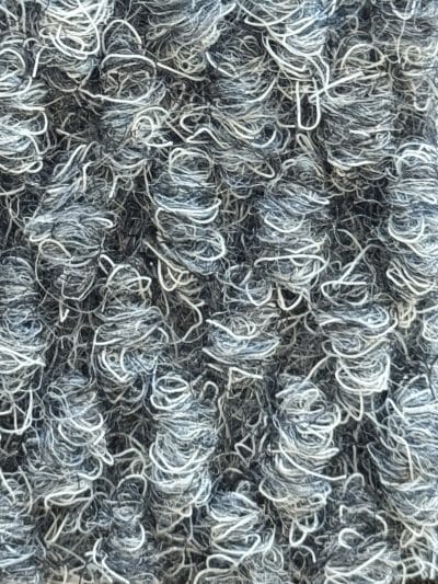 Tapis d'hiver résistant et polyvalent (33,00 $ – 66,00 $ / pied linéaire) pour toutes vos entrées - Marathon