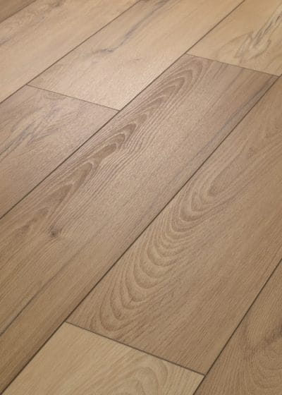 Titan HD Plus Platinum - 3302V